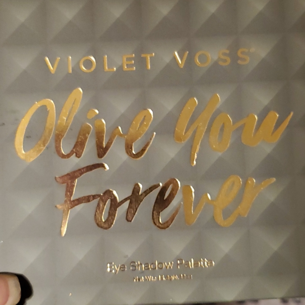Violet Voss palette